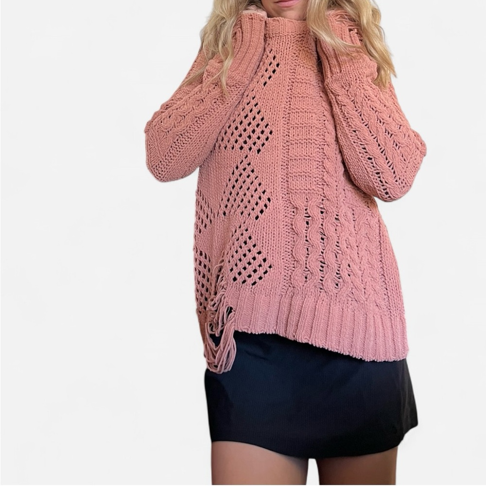 Cozy Pink Distressed Oversized Cable Knit Sweater, Size Small